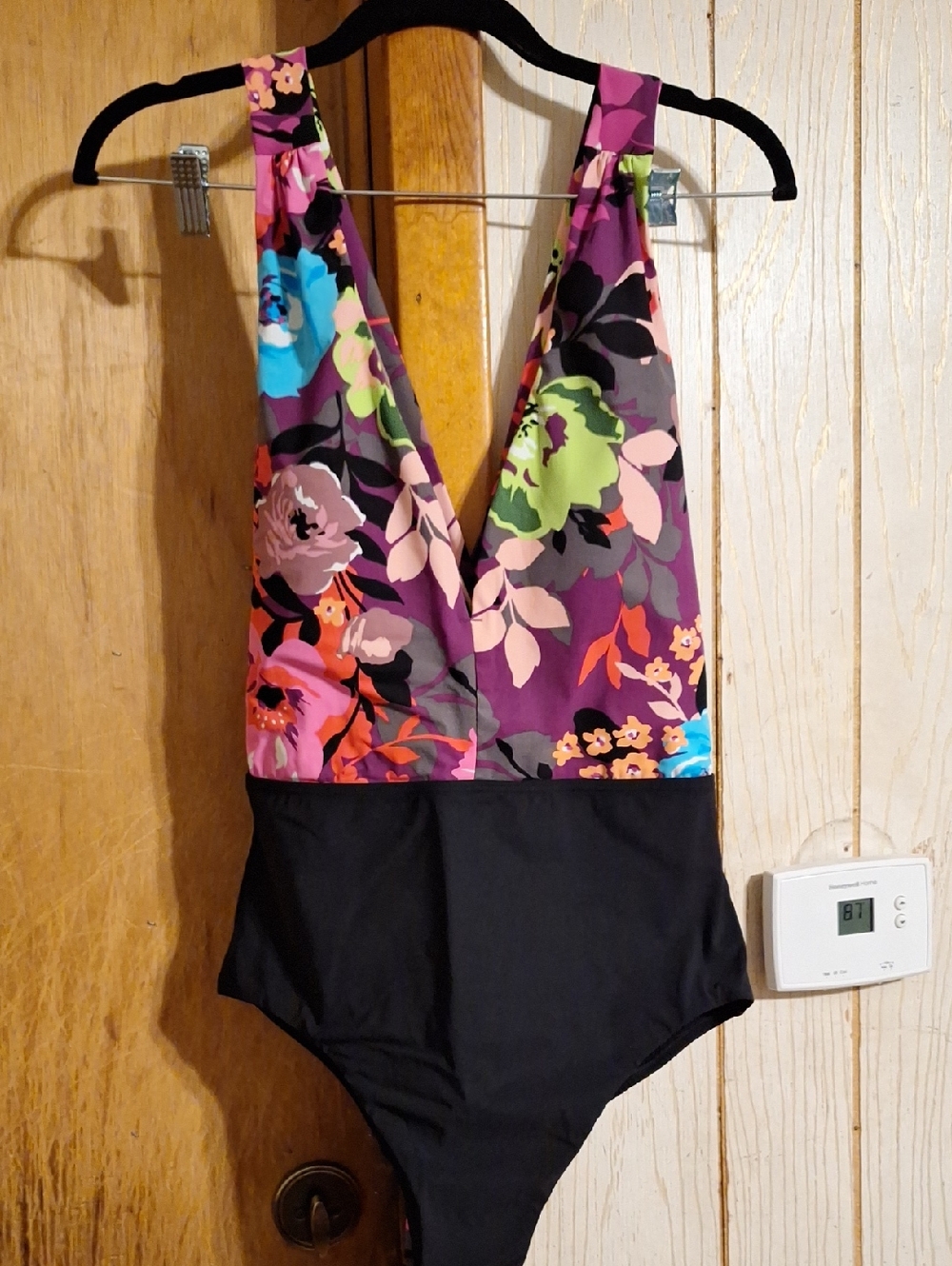 V-Neck One-Piece Swimsuit in Colorful  Floral pattern